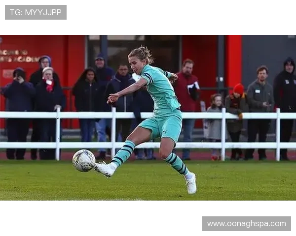 荷兰女足明星米德玛加盟阿森纳创下薪资新纪录成球队新锋线核心 荷兰女足明星米德玛加盟阿森纳创下薪资新纪录成球队新锋线核心